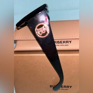 Burberry Sun Glasses Full Inclusion